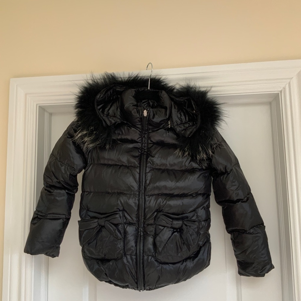 Dramie Dawn jacket with raccoon trim hood